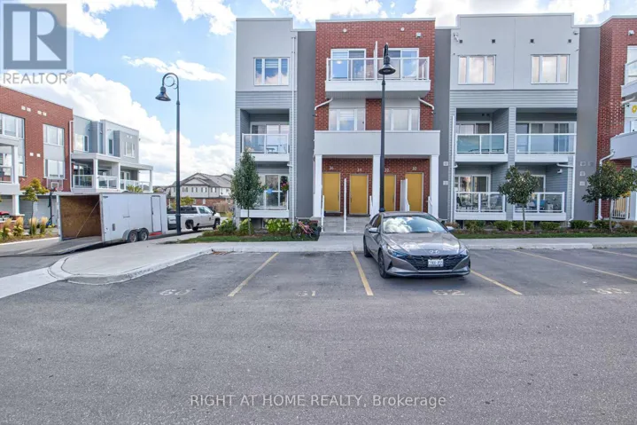 34 VITALITY DRIVE, Kitchener, Ontario N2R0R7