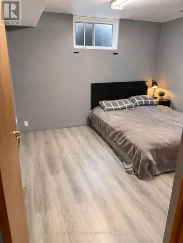 45 WEST PARK AVENUE, Hamilton (Ainslie Wood), Ontario L8S3M4