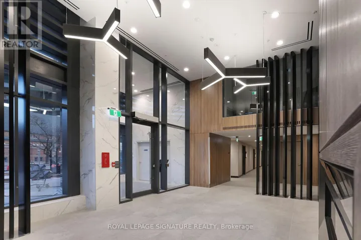 1011 - 2525 BATHURST STREET, Toronto (Forest Hill North), Ontario M6B2Y9