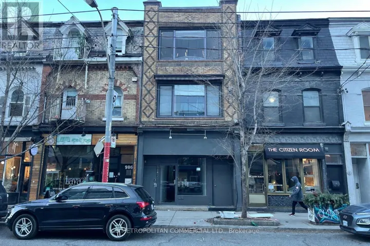 MAIN - 984 QUEEN STREET W, Toronto (Trinity-Bellwoods), Ontario M6J1H1