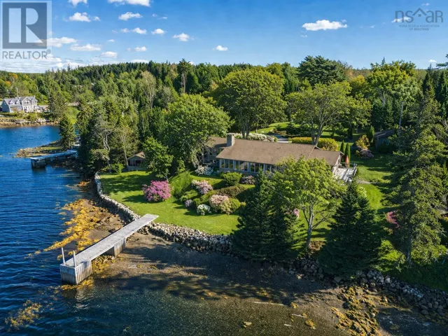 10680 Peggys Cove Road, Glen Margaret, Nova Scotia B3Z3E6