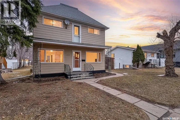 528 Athabasca STREET E, Moose Jaw, Saskatchewan S6H0M1