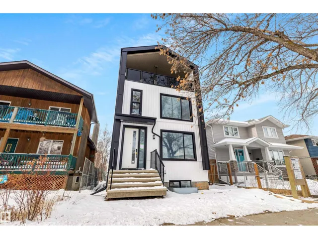 7927 112S AV NW, Edmonton, Alberta T5B0H6