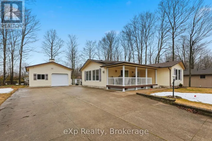 75 LAKELAND DRIVE, South Bruce Peninsula, Ontario N0H2G0