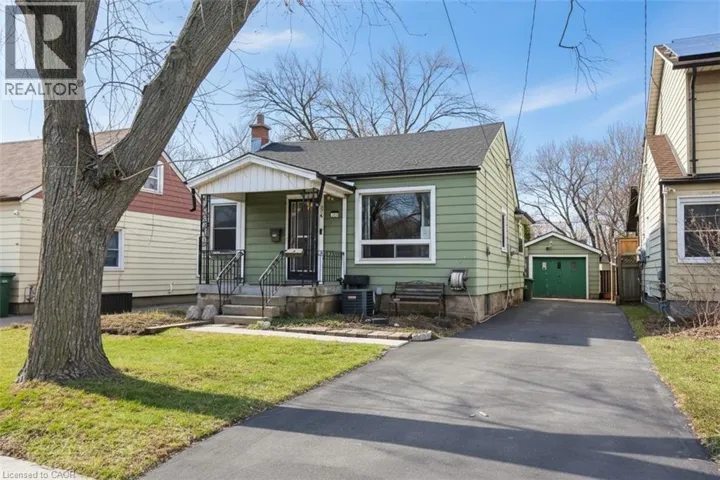 376 TRAGINA Avenue N, Hamilton, Ontario L8H5E5
