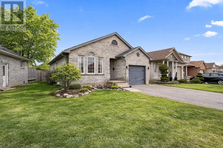 17 COTTONWOOD DRIVE E, St. Thomas, Ontario N5P4M3