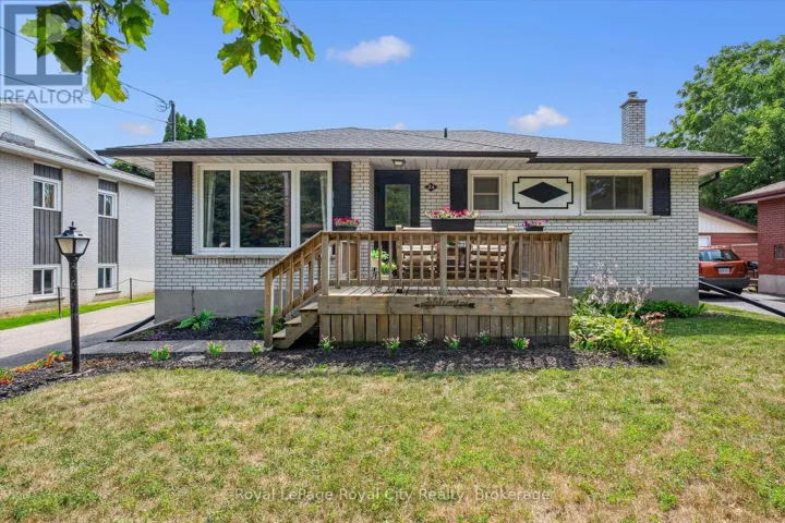 24 JULIA DRIVE, Guelph (Junction/Onward Willow), Ontario N1H5W1