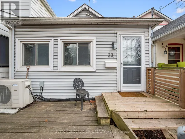 23 KENWORTHY AVENUE, Toronto (Oakridge), Ontario M1L3B1