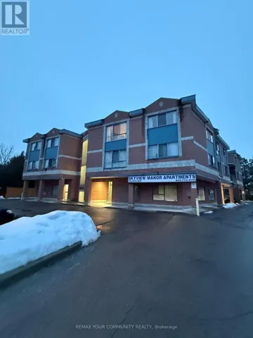 G4 - 72 LAKE AVENUE, Richmond Hill (Oak Ridges Lake Wilcox), Ontario L4E2V4