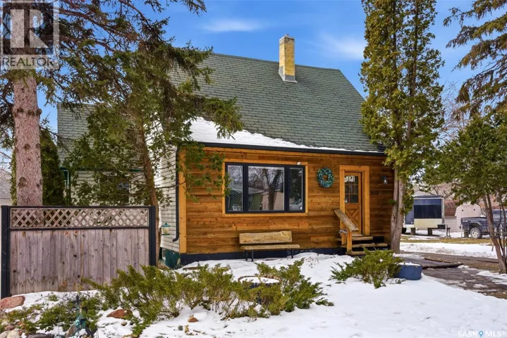 2612 Lindsay STREET, Regina, Saskatchewan S4N3E1