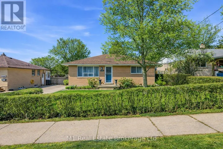 148 VICTORIA ROAD N, Guelph (St. George's), Ontario N1E5H5