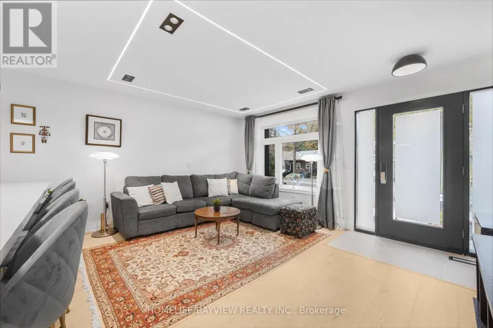 9 KENWORTHY AVENUE, Toronto (Oakridge), Ontario M1L3B1