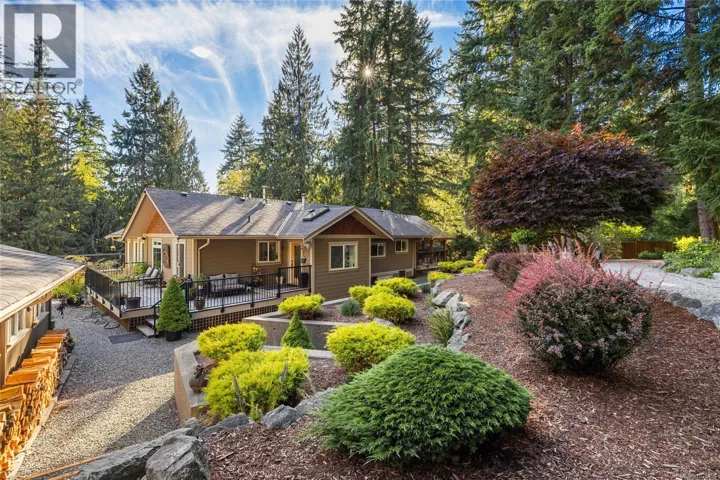 3061 Renfrew Rd, Shawnigan Lake, British Columbia V8H2E4