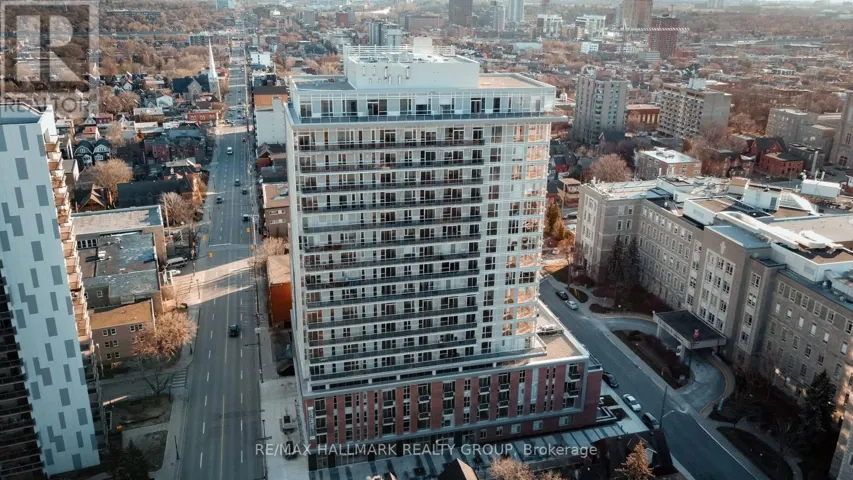 303 - 192 BRONSON AVENUE, Ottawa, Ontario K1R0E7