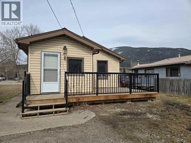 11702 21st Avenue, Blairmore, Alberta T0K0E0