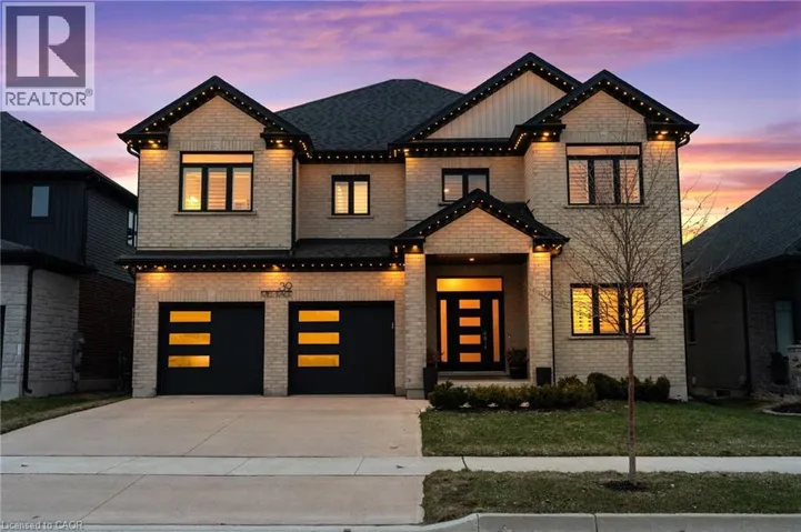 39 MILL RACE Crescent, St. Jacobs, Ontario N0B2N0