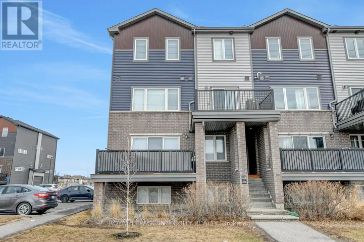 2335A MER BLEU ROAD, Ottawa, Ontario K4A3T9