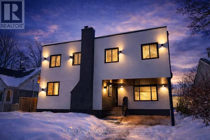 1 - 131 CAMELIA AVENUE, Ottawa, Ontario K1K2X5