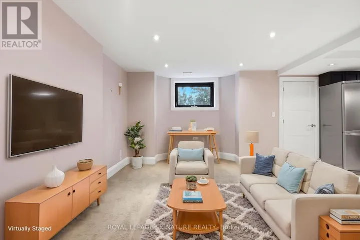 BSMT - 64 FOUR OAKS GATE, Toronto (East York), Ontario M4J2X2