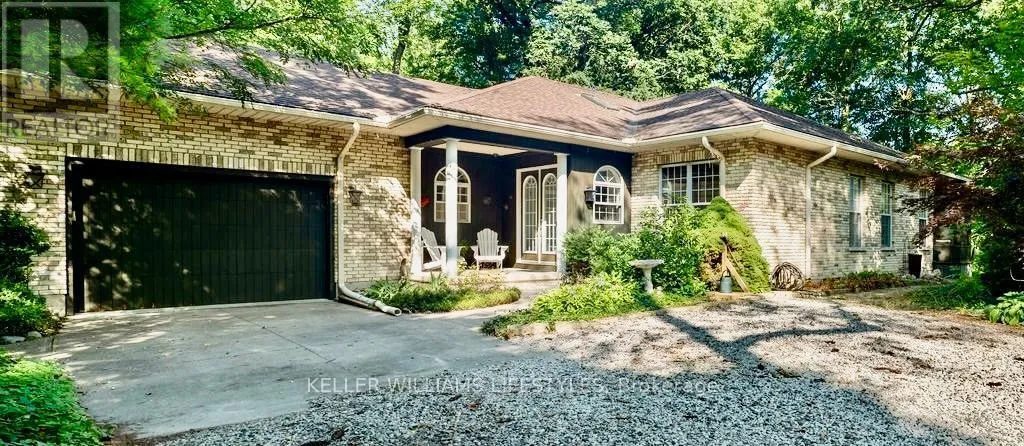 10240 WOODPARK COURT, Lambton Shores (Grand Bend), Ontario N0M1T0