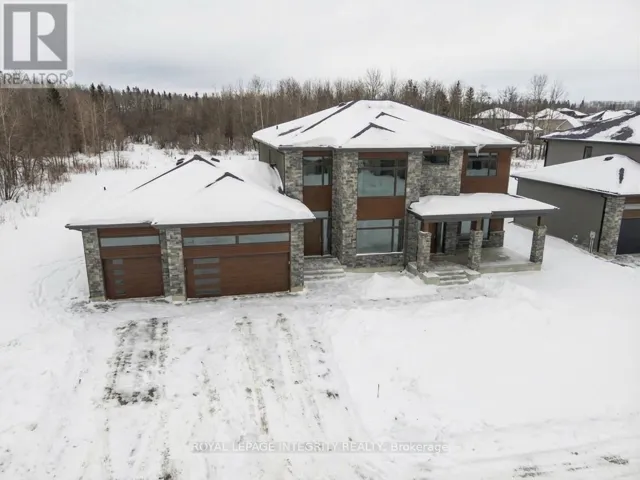 671 BALLYCASTLE CRESCENT, Ottawa, Ontario K1X0A3