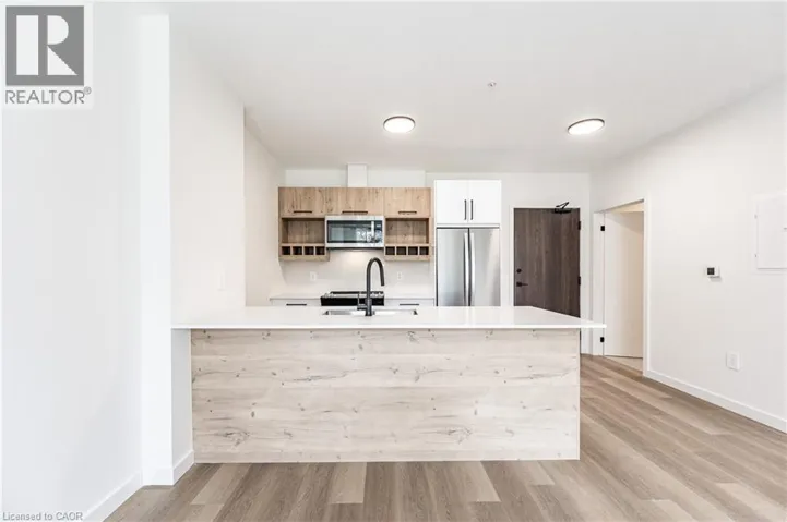 24 UNION Street E Unit# 606, Waterloo, Ontario N2J1B7