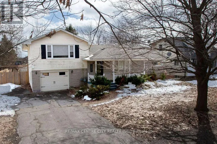 1231 SUNNINGDALE ROAD E, London North (North C), Ontario N5X4B1
