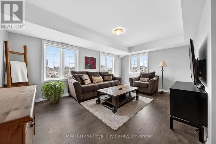 1B - 85 MULLIN DRIVE, Guelph (Victoria North), Ontario N1E0R4