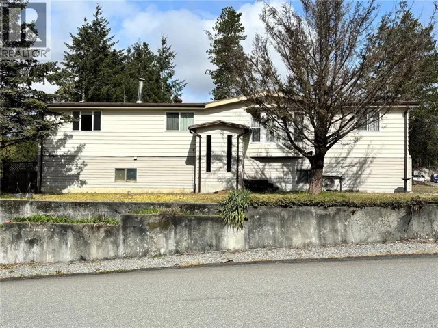 419 Golden Hinde Rd, Gold River, British Columbia V0P1G0