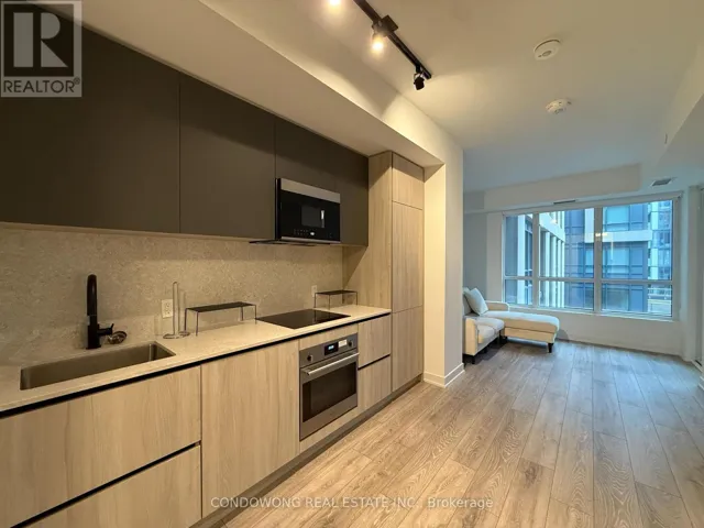 912 - 108 PETER STREET, Toronto (Waterfront Communities), Ontario M5V0W2