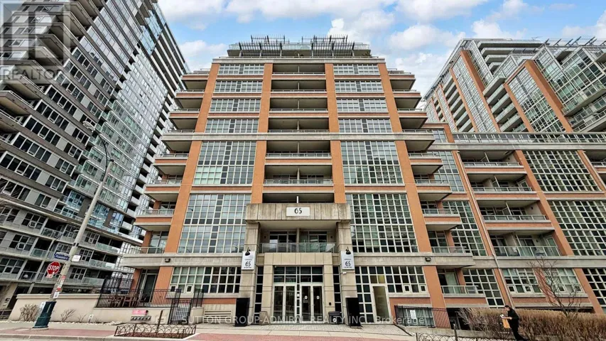 325 - 65 EAST LIBERTY STREET, Toronto (Niagara), Ontario M6K3R2