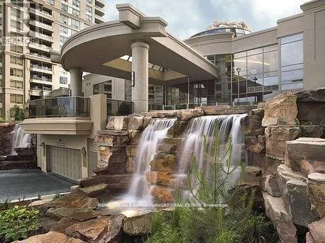1830 - 3888 DUKE OF YORK BOULEVARD, Mississauga (City Centre), Ontario L5B4P5