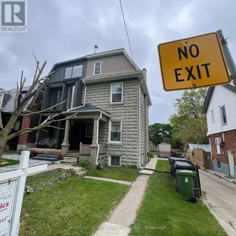 57 HUMBERSIDE AVENUE, Toronto (High Park North), Ontario M6P1J6