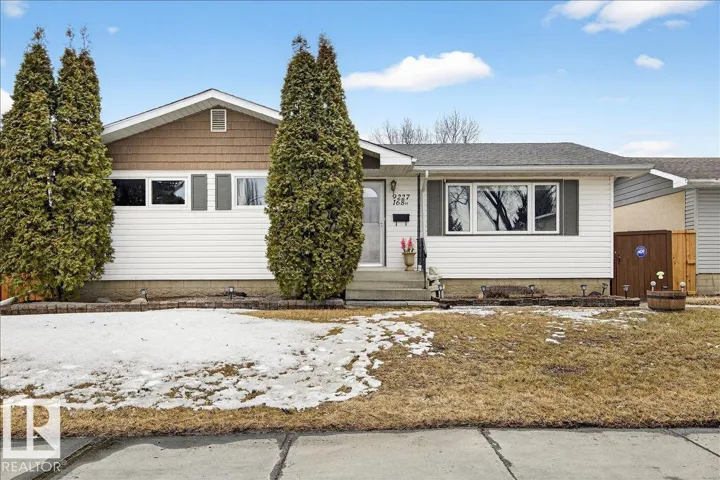9227 168 ST NW, Edmonton, Alberta T5R2V8