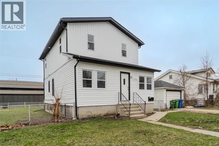 932 Oak AVENUE Unit# Lower, Windsor, Ontario N9A5G2