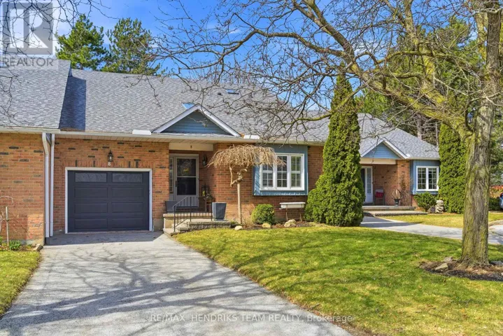 8 - 10 ELDERWOOD DRIVE, St. Catharines (Grapeview), Ontario L2S3G4