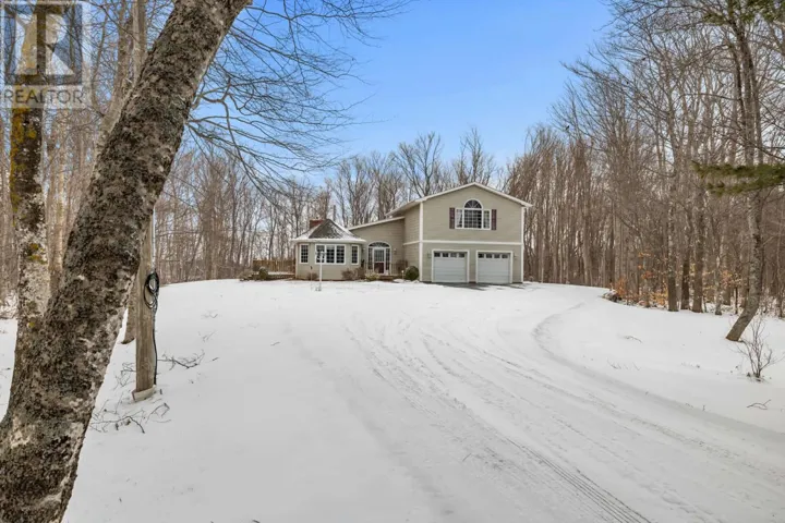 409 Maple Grove Road, Summerside, Prince Edward Island C1N5H1