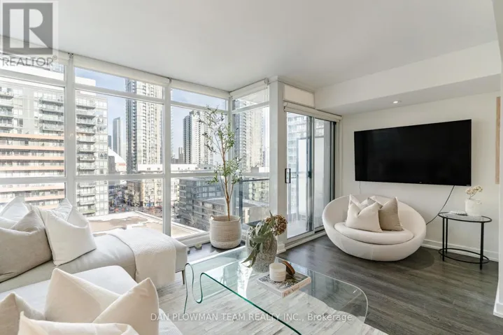 1006 - 8 TELEGRAM MEWS, Toronto (Waterfront Communities), Ontario M5V3Z5