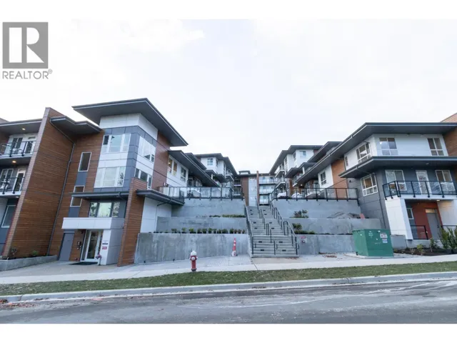 123 11655 FRASER STREET, Maple Ridge, British Columbia V2X6W9