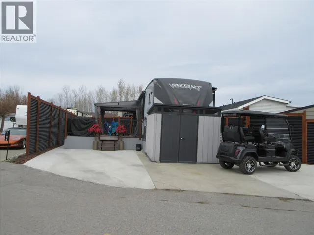 415 Commonwealth Road Unit# 203, Kelowna, British Columbia V4V1P4