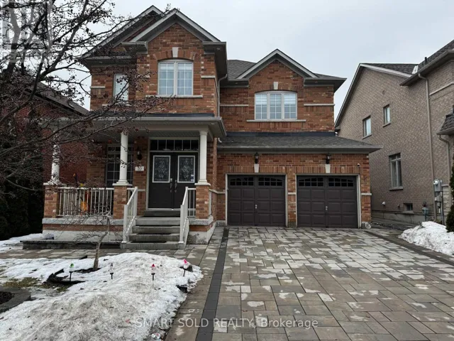35 COSFORD STREET, Aurora, Ontario L4G0J5