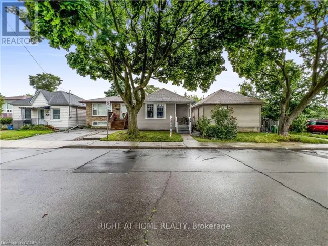 74 PROVINCE STREET N, Hamilton (Crown Point), Ontario L8H4H6