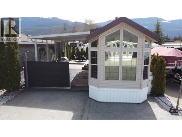 1383 Silver Sands Road Unit# 120, Sicamous, British Columbia V0E2V1