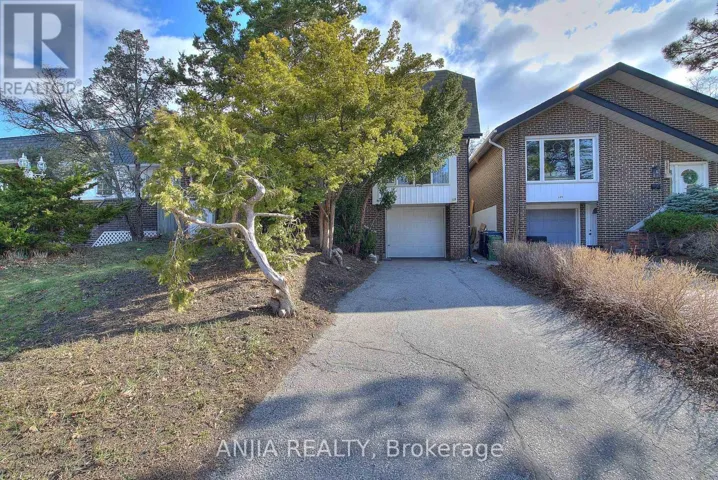 CRES - 128 LOGANBERRY CRESCENT, Toronto (Hillcrest Village), Ontario M2H3H1