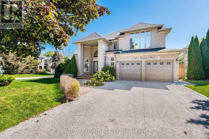 2204 CARPENTERS CIRCLE, Oakville (GA Glen Abbey), Ontario L6M3C7