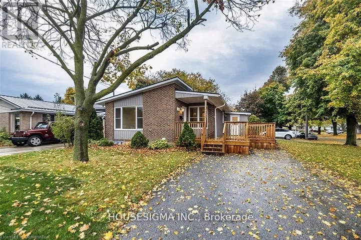 LOWER - 548 ONTARIO STREET, St. Catharines (Lakeport), Ontario L2N4N5
