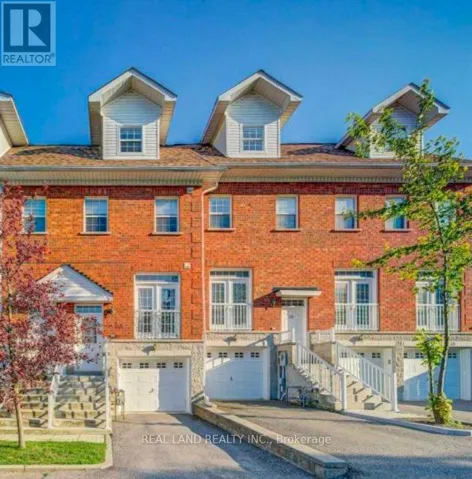 22 LORING DOOLITTLE COURT, Aurora (Aurora Village), Ontario L4G7Y8