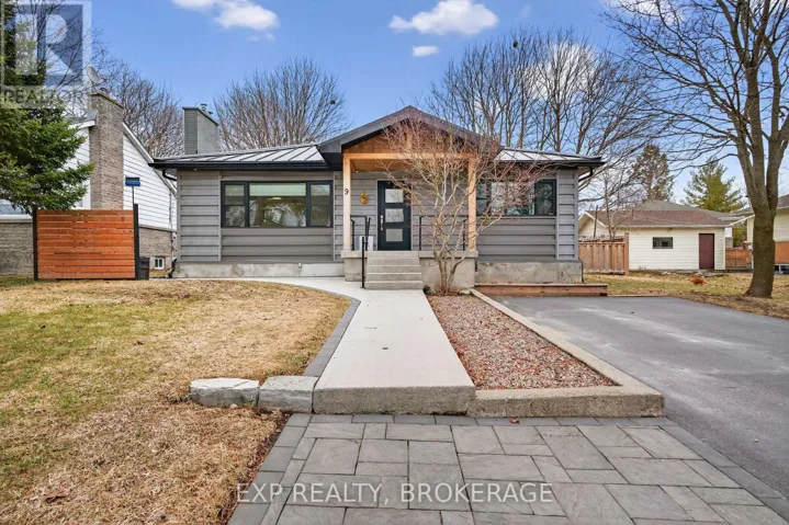 9 STORMONT AVENUE, Kingston (West of Sir John A. Blvd), Ontario K7M1N9