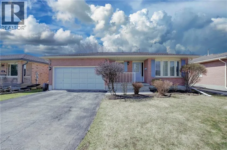 489 NORTHLAKE Drive, Waterloo, Ontario N2V1V5