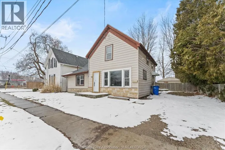 10 Woods STREET, Chatham, Ontario N7L3R1